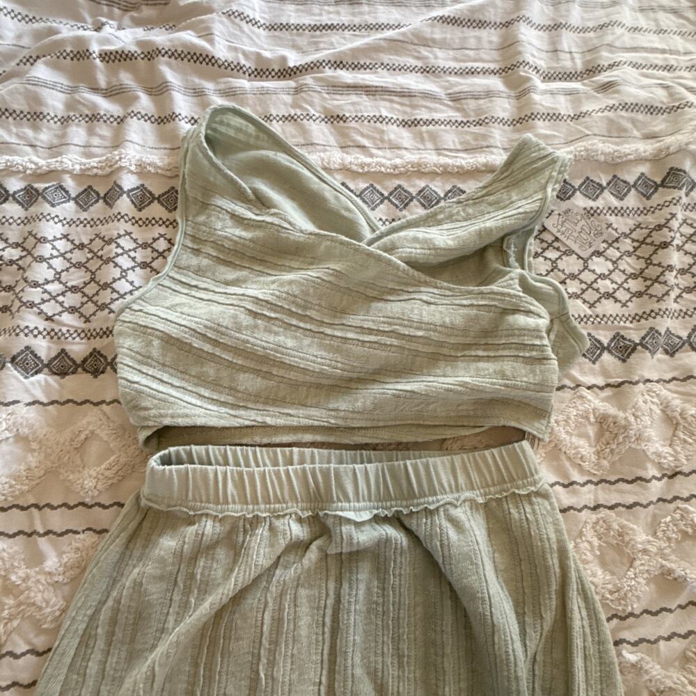 NEW NWT Free People Beach Light Green Aloha Set small - Picture 5 of 8